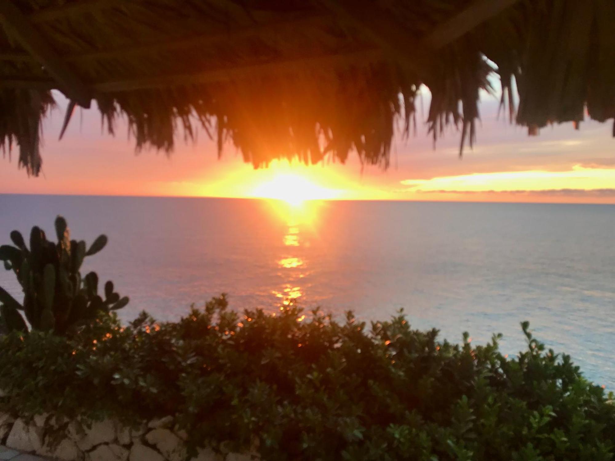 فيلا Stunning Ocean View نيغريل المظهر الخارجي الصورة