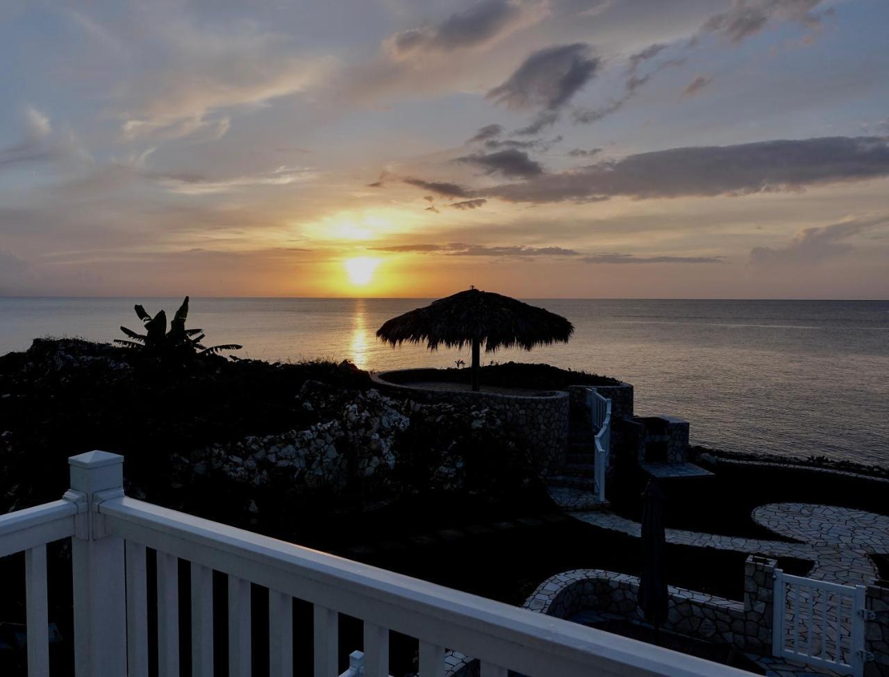فيلا Stunning Ocean View نيغريل المظهر الخارجي الصورة
